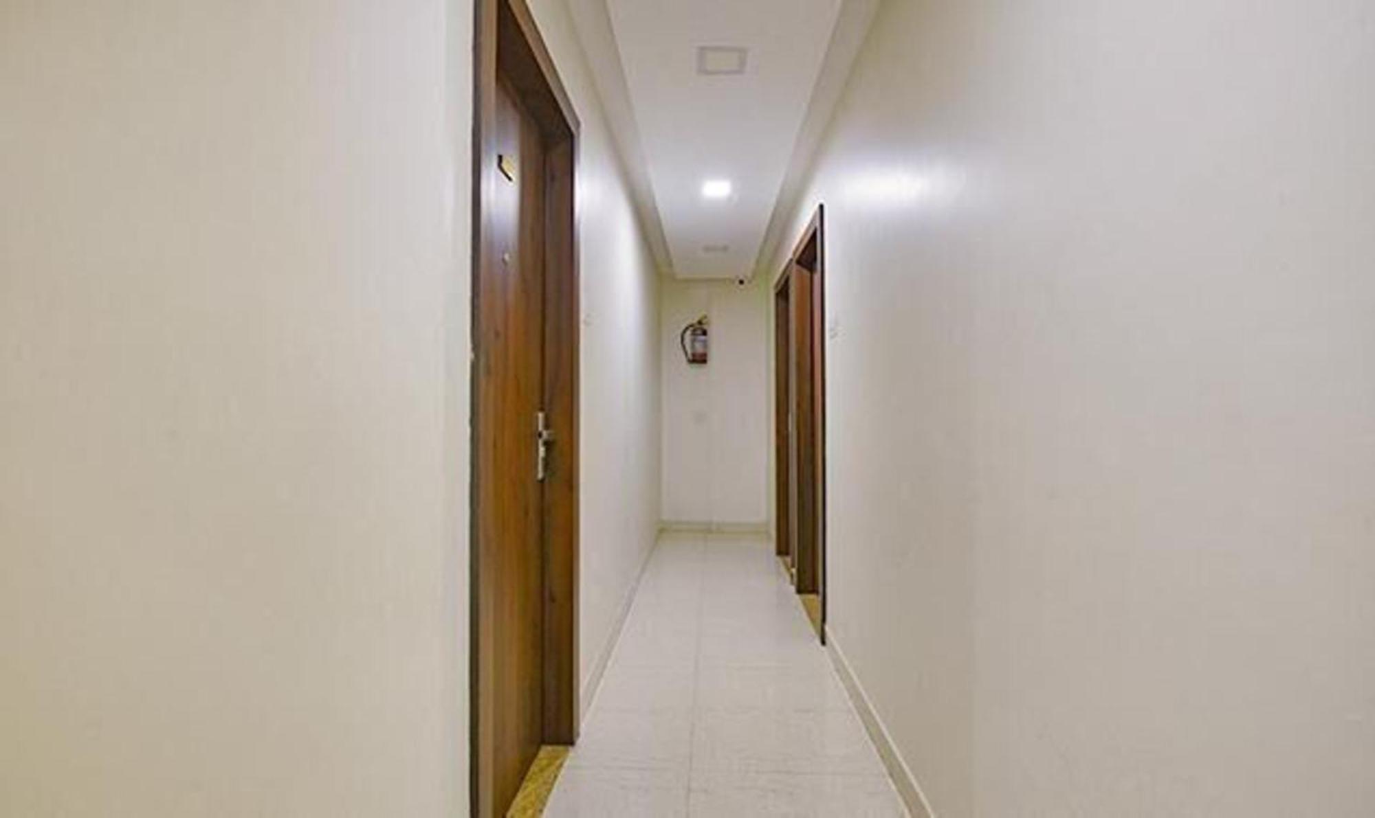 Fabexpress Purple Suites Inn 班加罗尔 外观 照片